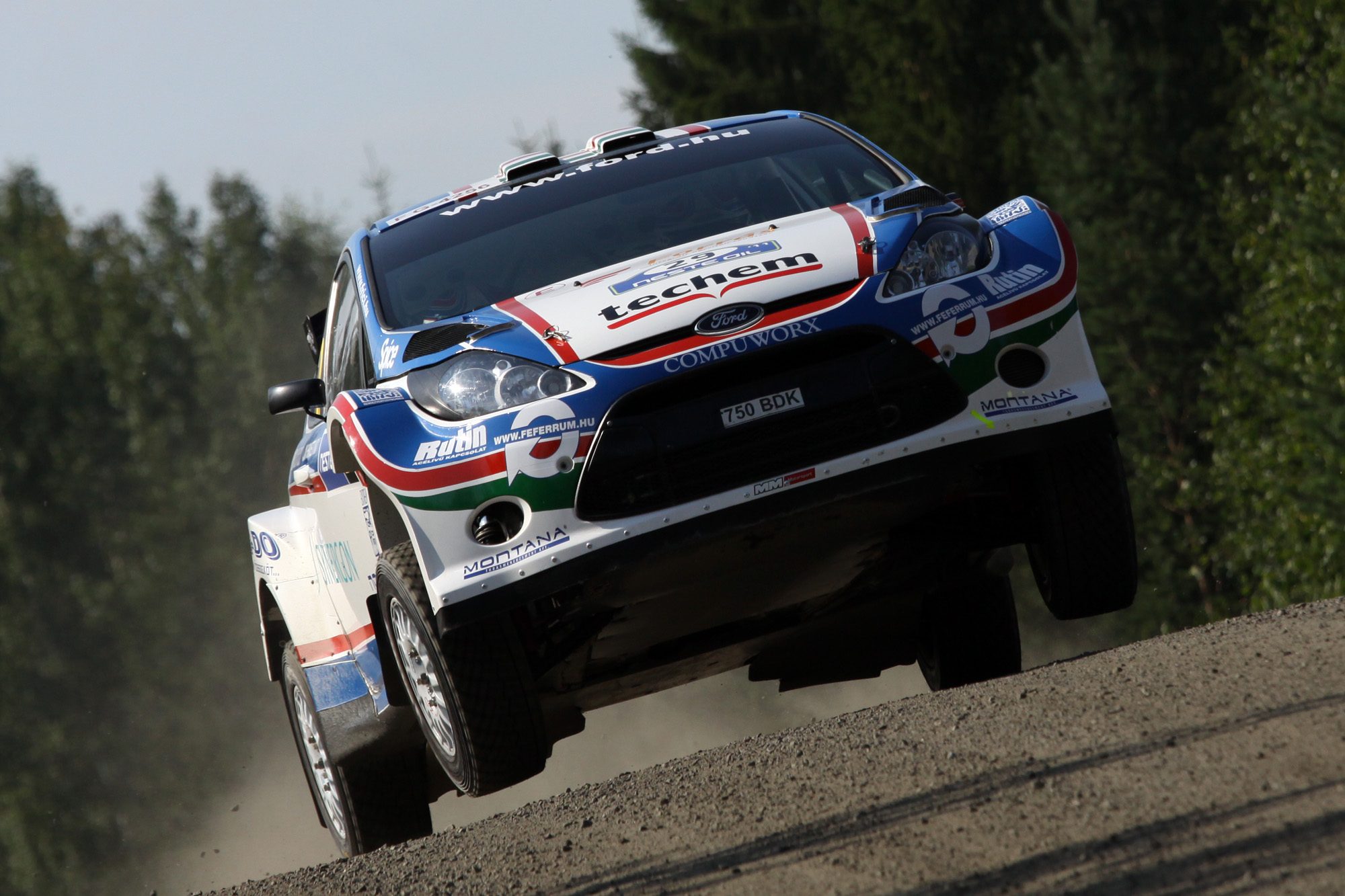 Friciék már a finn pályákon hasítanak