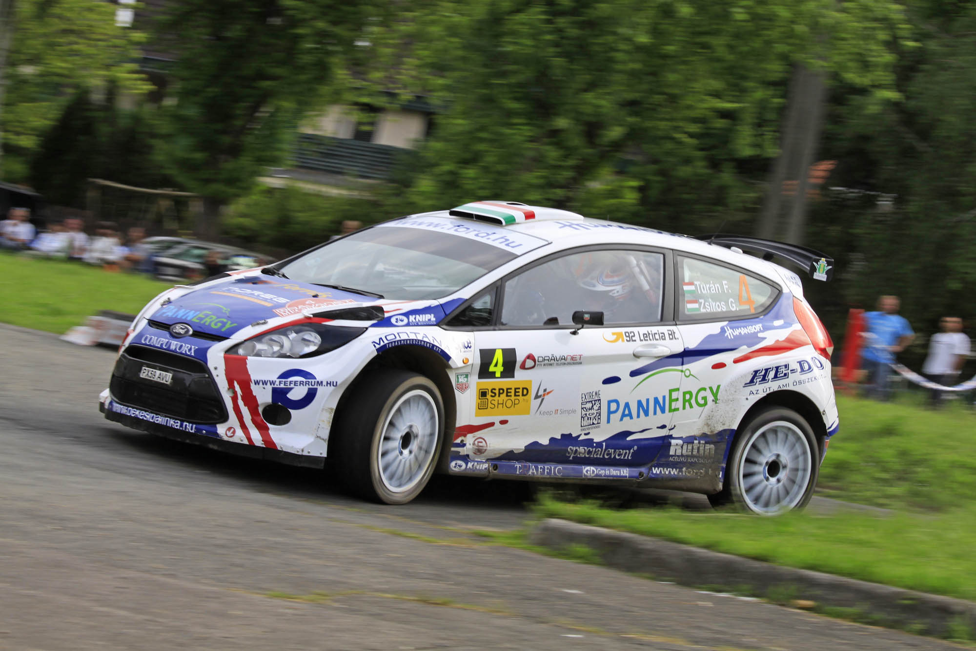 Frici és Gabi második a Mecseken